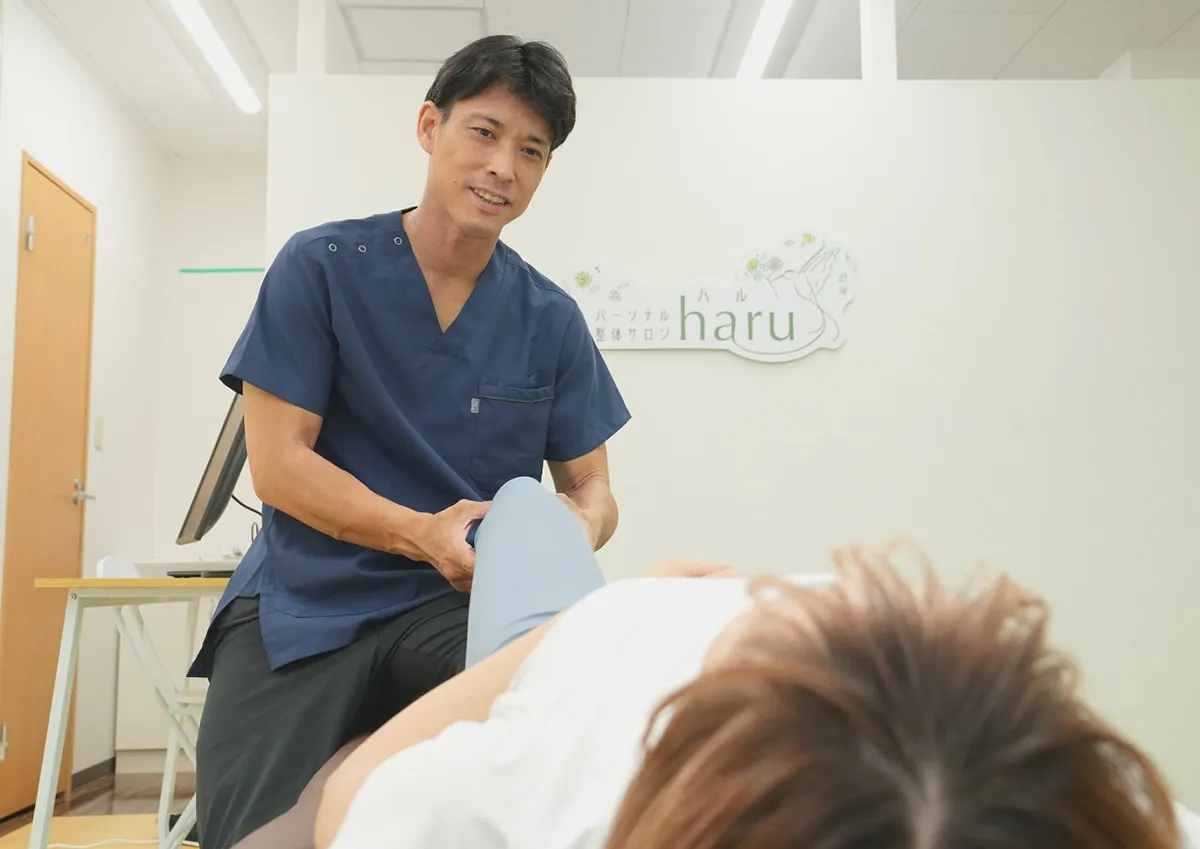 足の施術、名東区、パーソナル整体haru